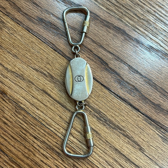 GUCCI pre loved double key chain - Picture 3 of 5